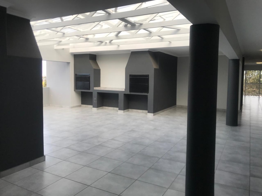 To Let 2 Bedroom Property for Rent in Table View Western Cape